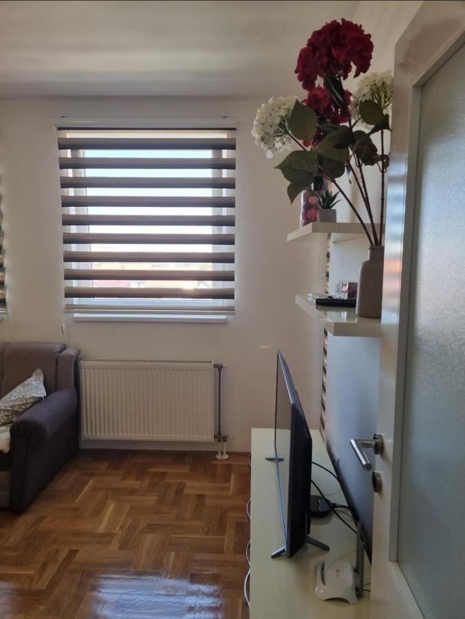 Apartman Moskva Bijeljina Daire Dış mekan fotoğraf