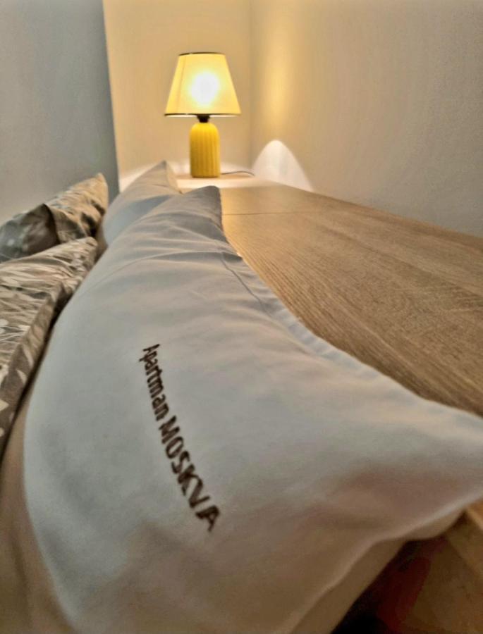 Apartman Moskva Bijeljina Daire Dış mekan fotoğraf